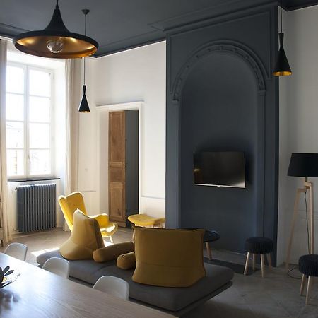 Appartement Du Fau De La Roque Вильфранш-де-Руэрг Экстерьер фото